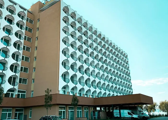 Marine By Bltn شيوفوك